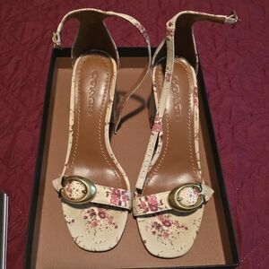 Coach Maya Floral Strappy Block Heels Size 8.5 B